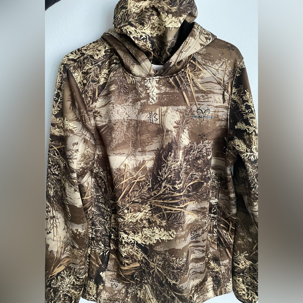 Realtree Max-1 XT Fleece Lined Camo Hoodie, size small